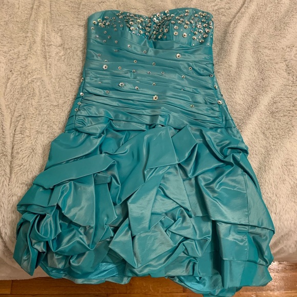 Turquoise blue, teal dress! - Picture 2 of 6